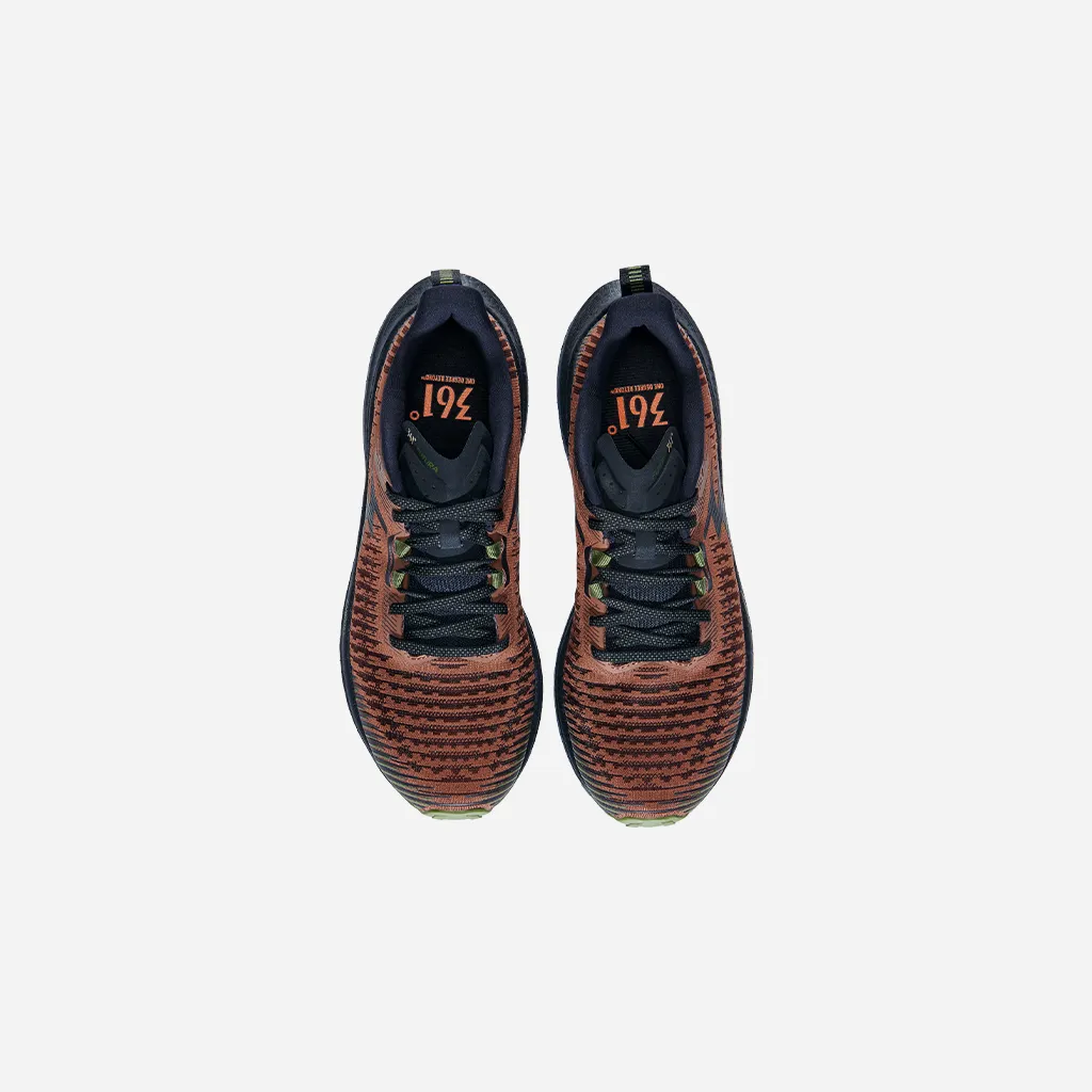 361-FUTURA: Black/Walnut