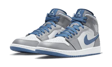 Air Jordan 1 Mid "True Blue"