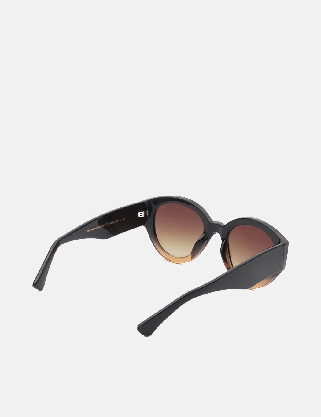 A.Kjaerbede Big Winnie Sunglasses - Black/Brown