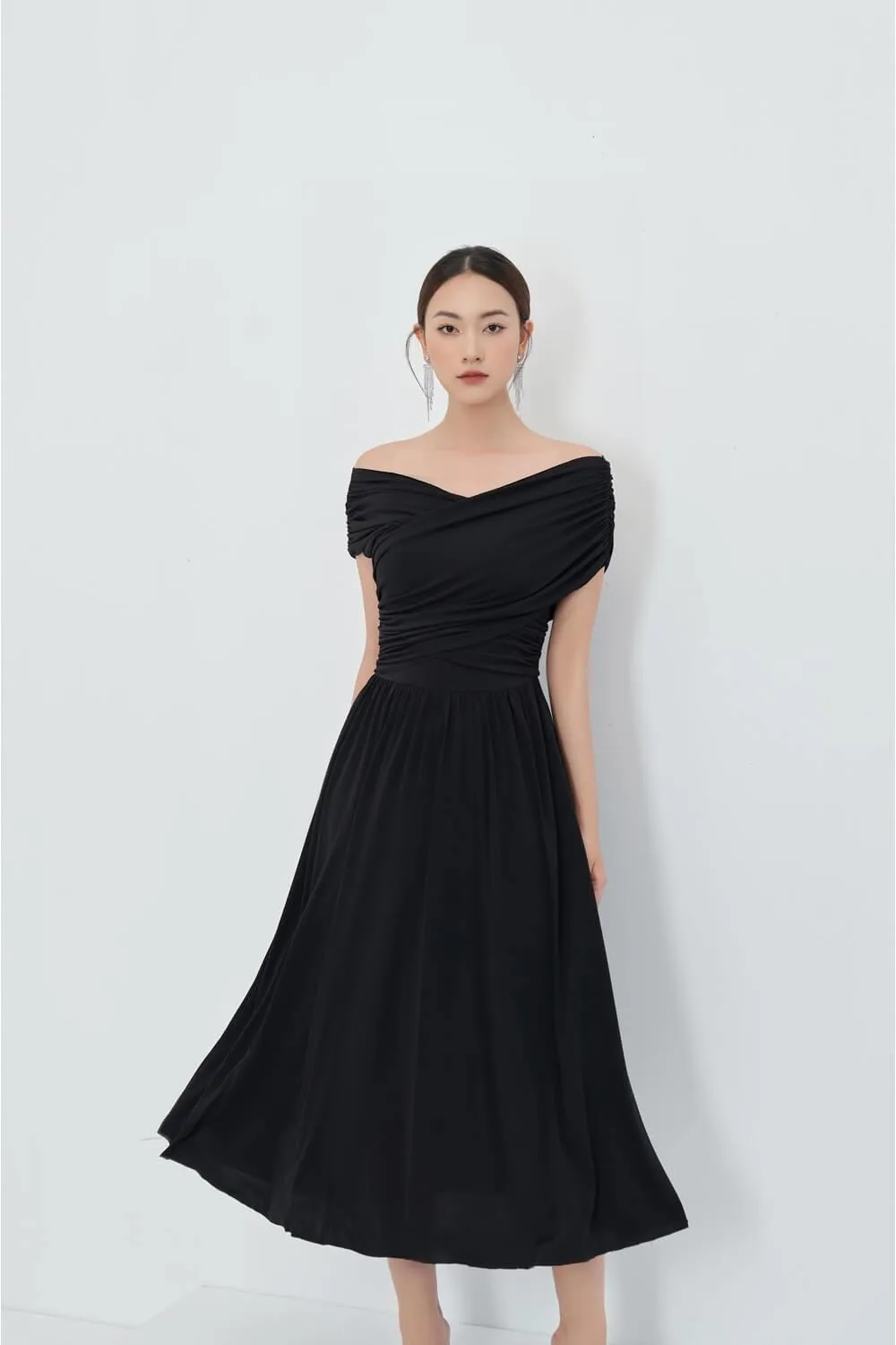 Aylmer Off-Shoulder Dress