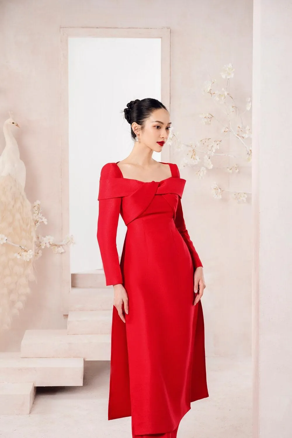 Beetle Square Neck Ao Dai