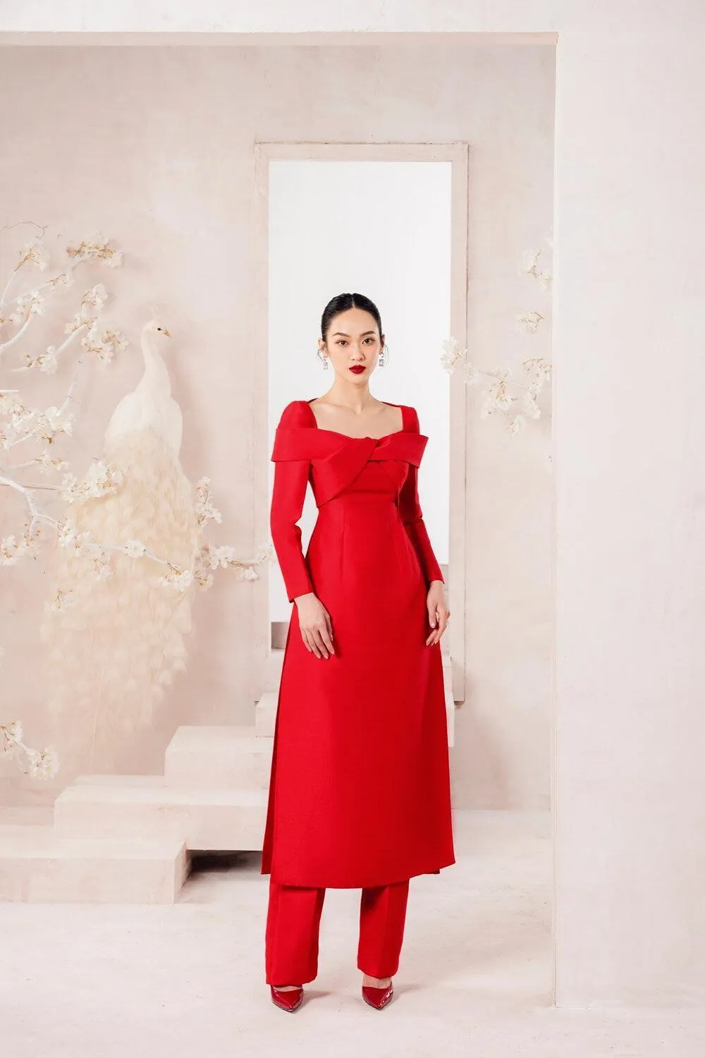 Beetle Square Neck Ao Dai