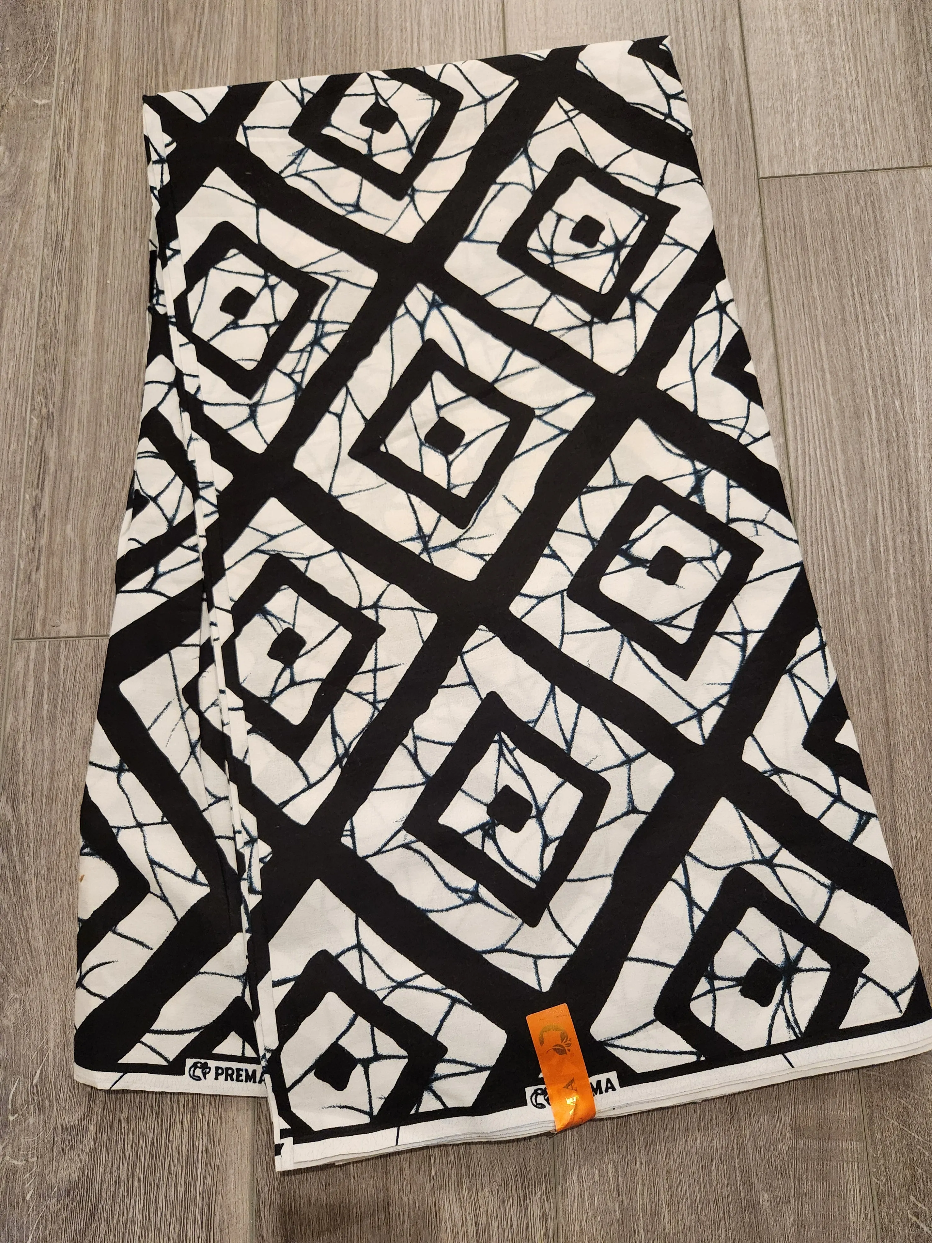 Black and White Monochrome African Print Fabric, Ankara Fabric AF5