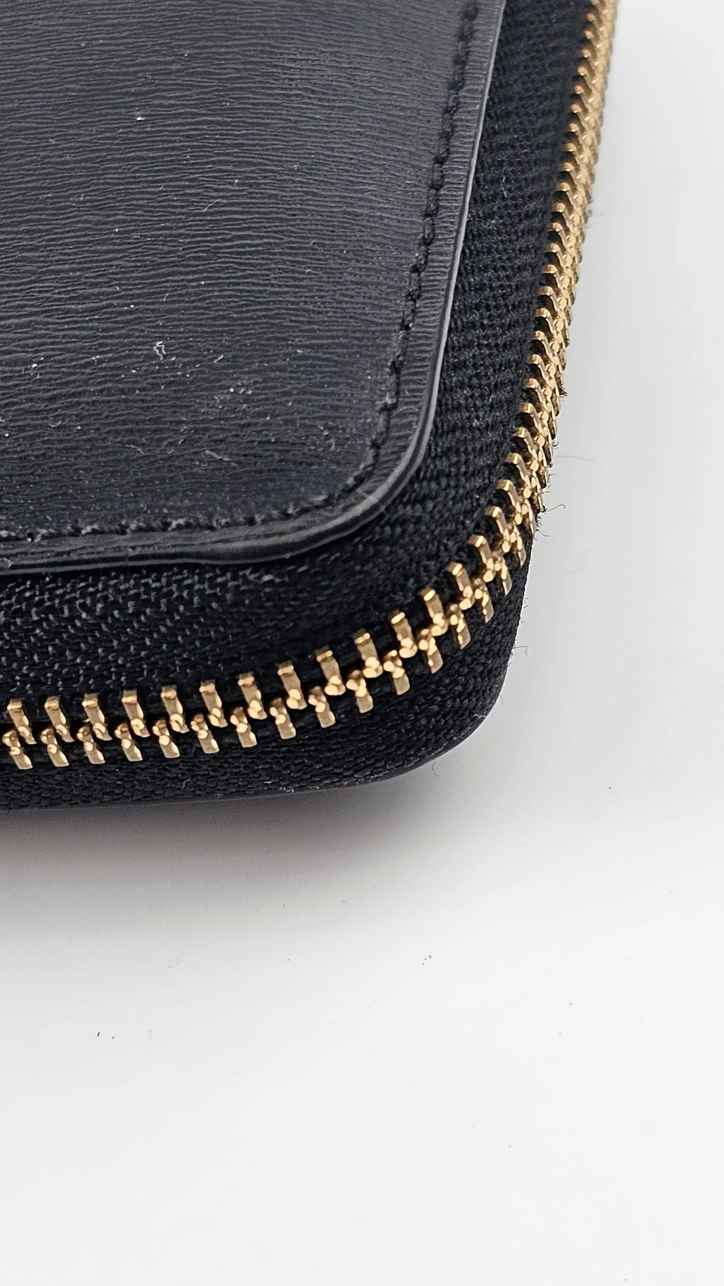 Black Parker Zip Continental Wallet