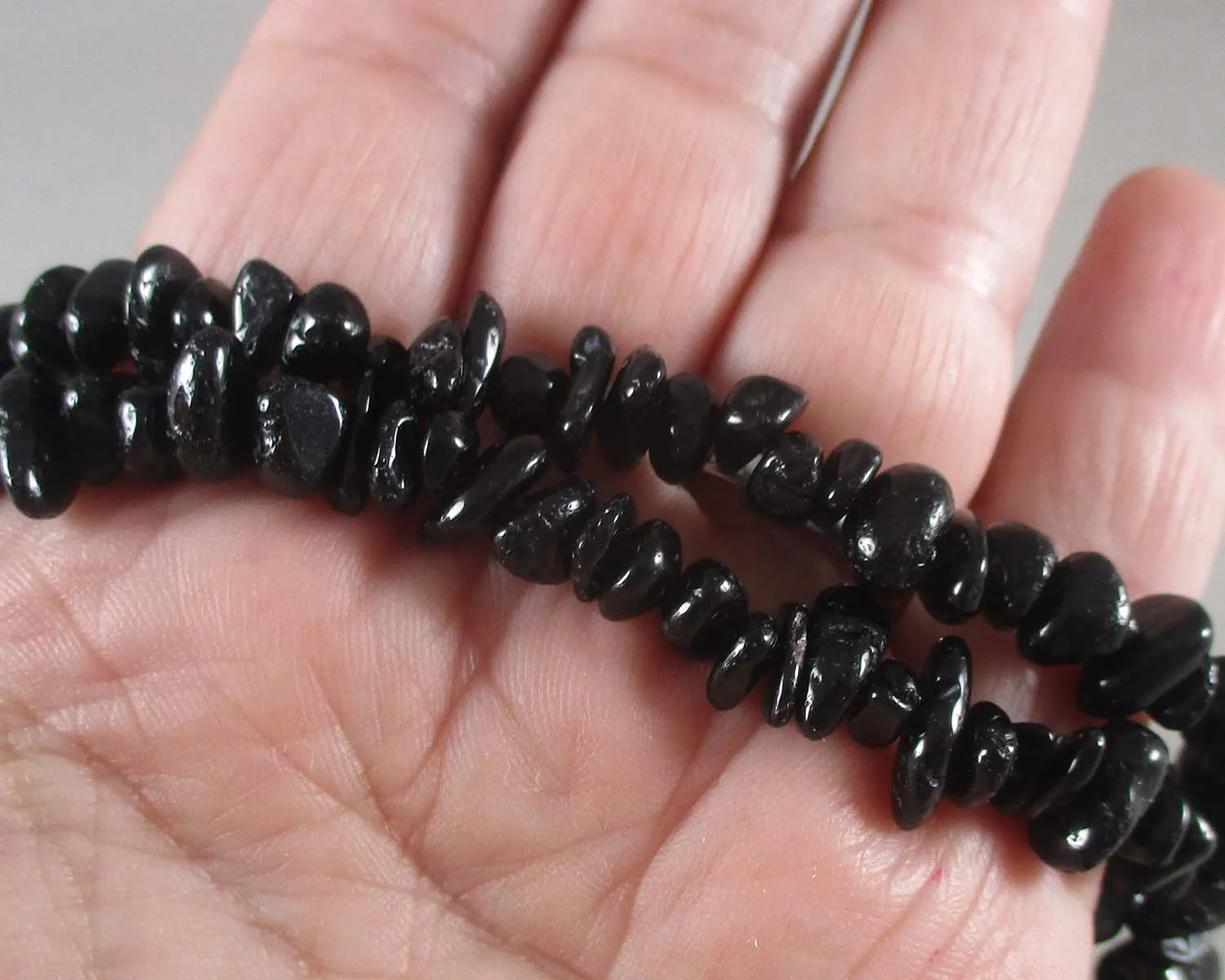 Black Tourmaline Bead Chips Medium (C349)