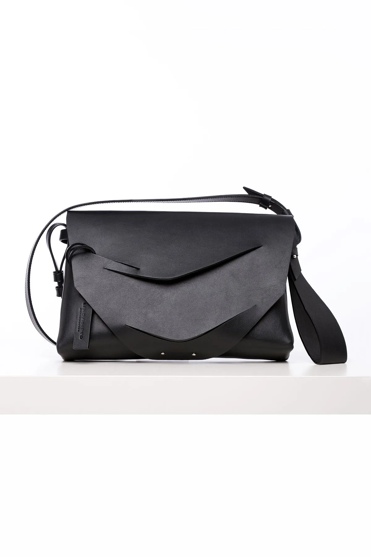 Boomerang Hybrid Bag - Black