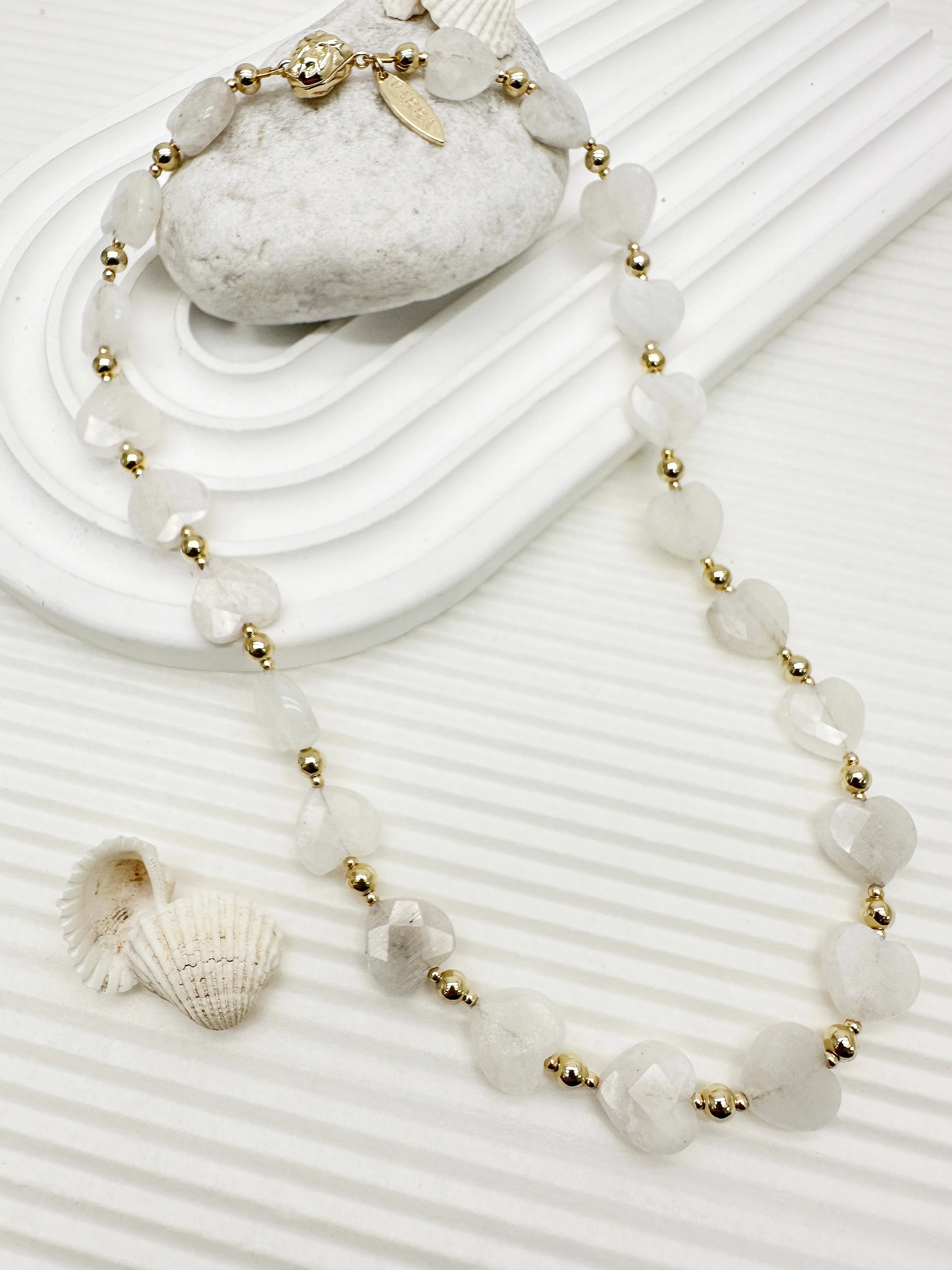 Heart-Shaped Moonstone Choker Necklace LN064