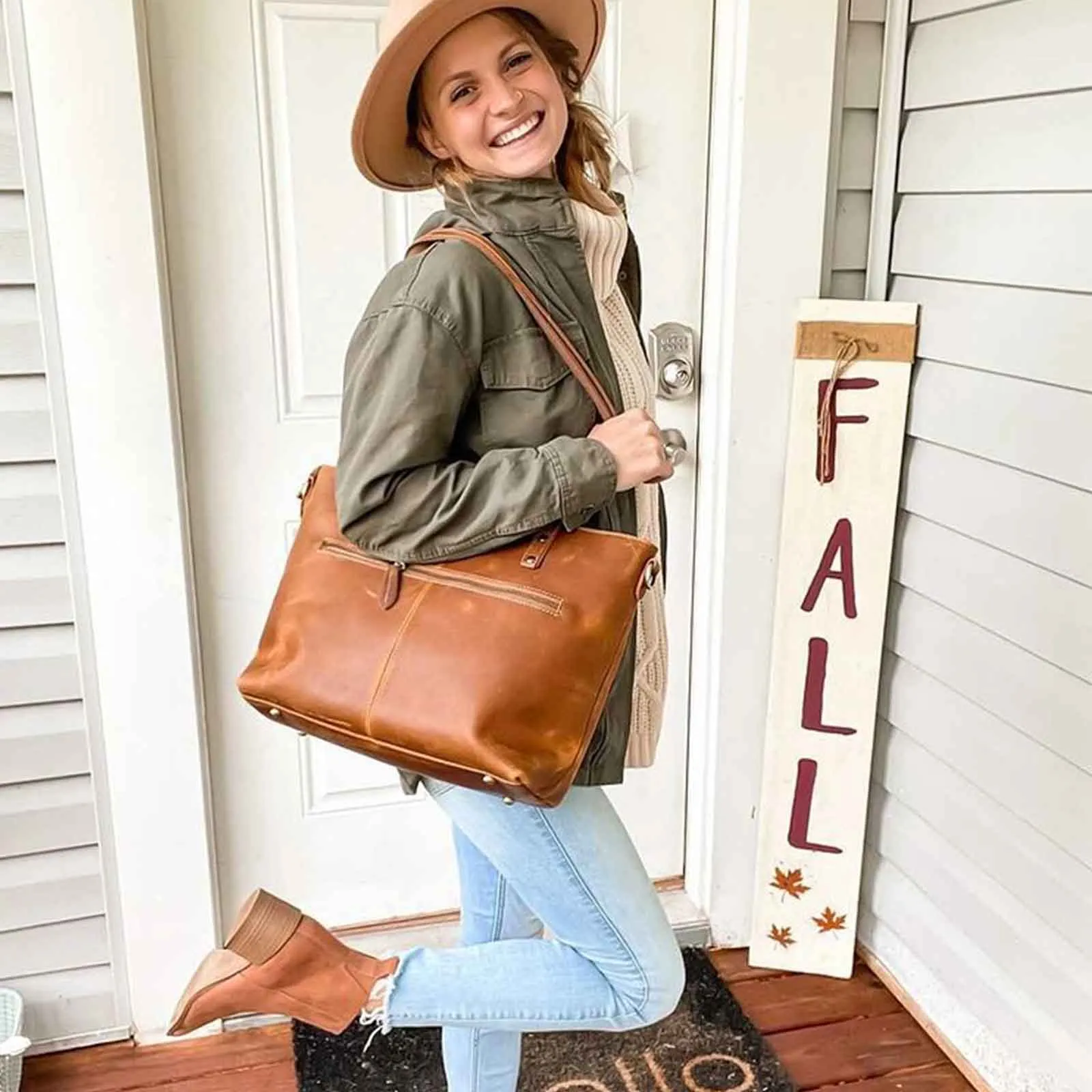 Large Leather Tote with Pockets