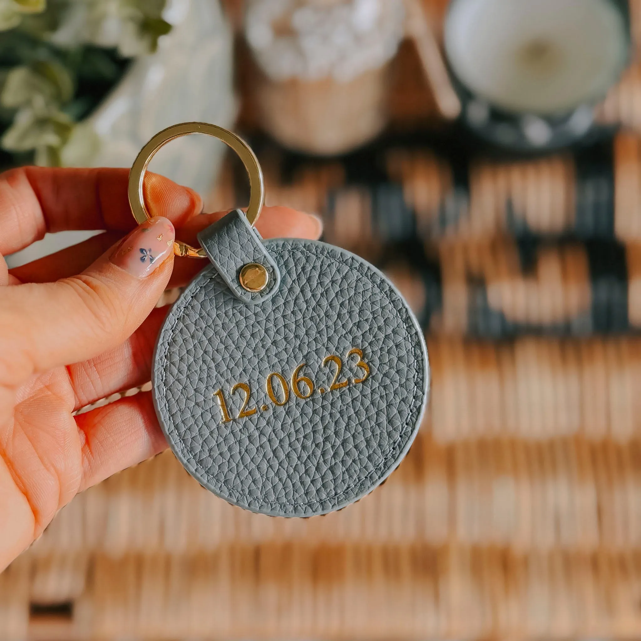 Leather Round Keyring - Gold Hardware