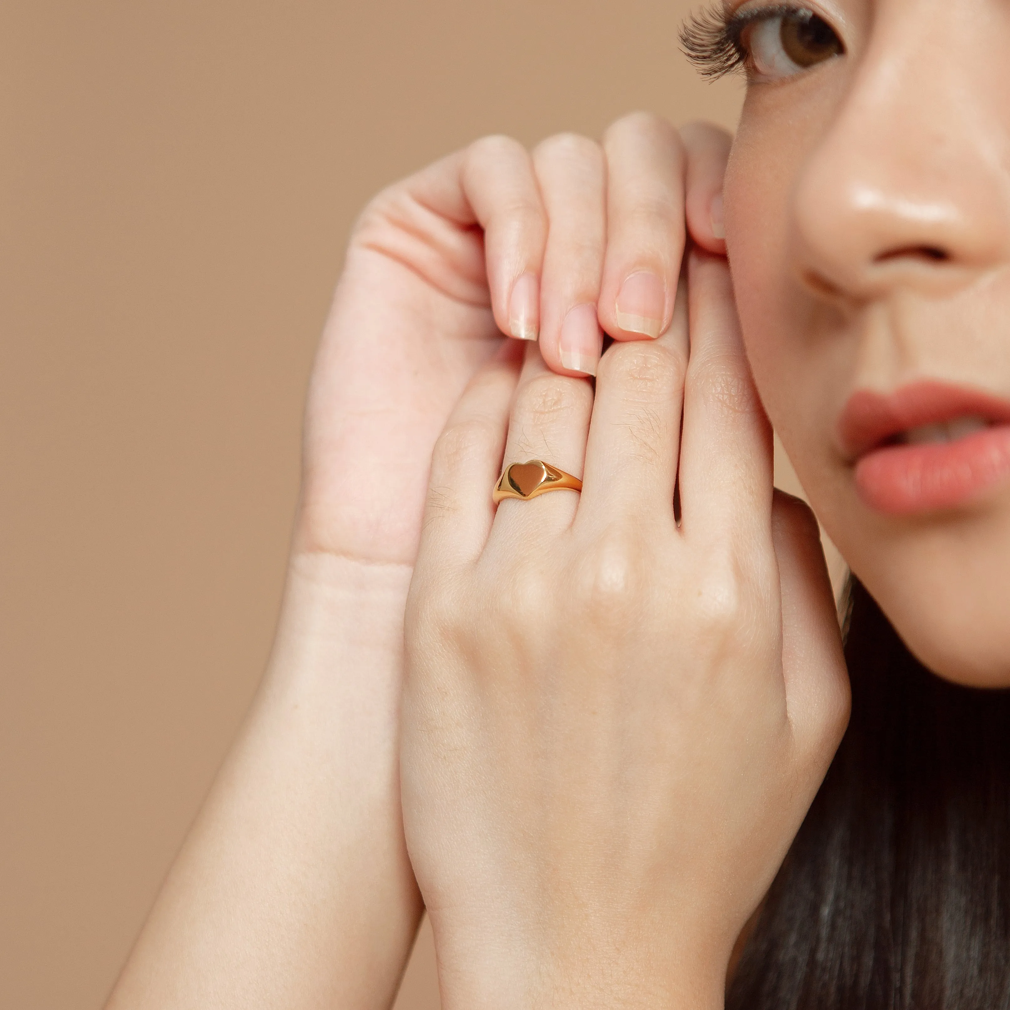 Leea Heart Ring