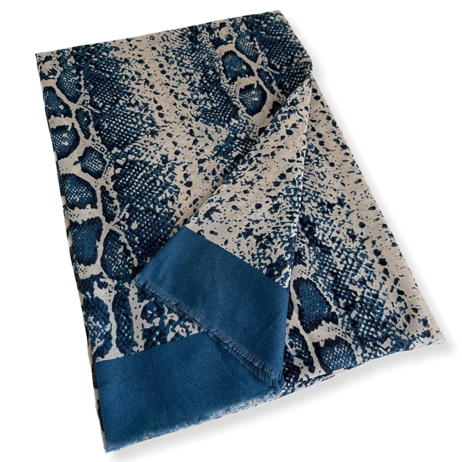 LONG BLUE SNAKESKIN PRINT LIGHTWEIGHT SCARF