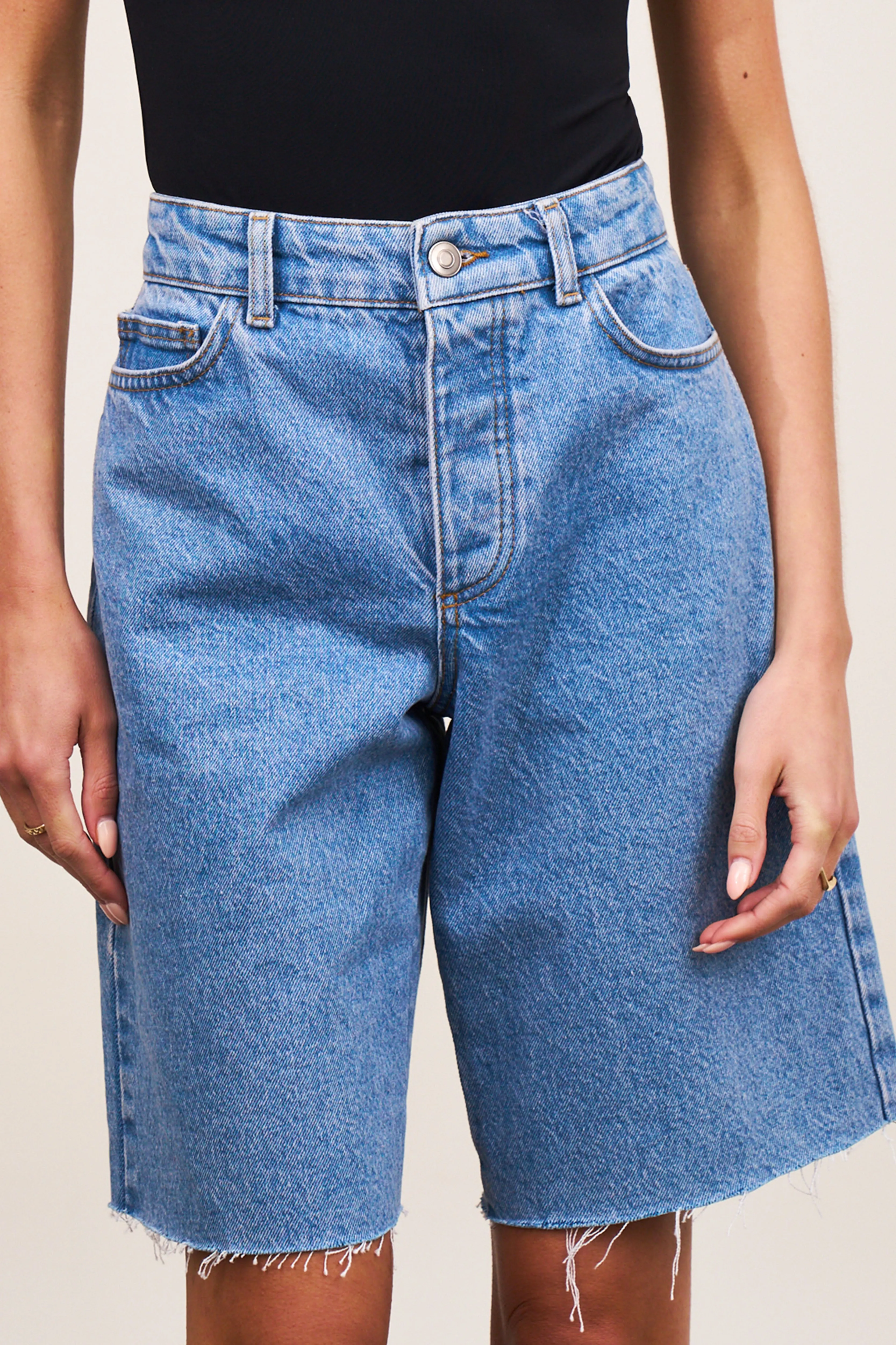 LONGLINE DENIM JORTS - WASHED BLUE