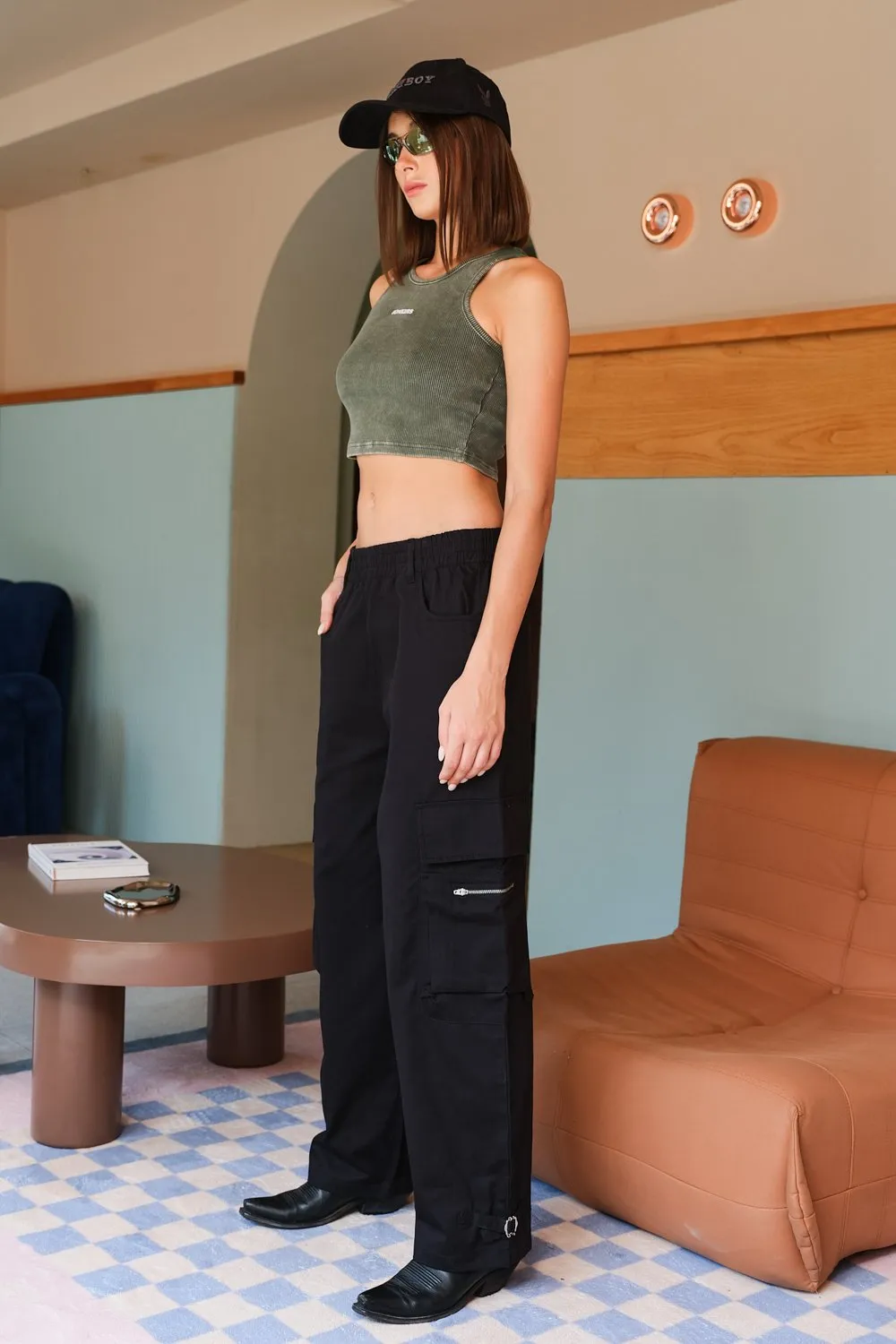 Noir Cargo Pants