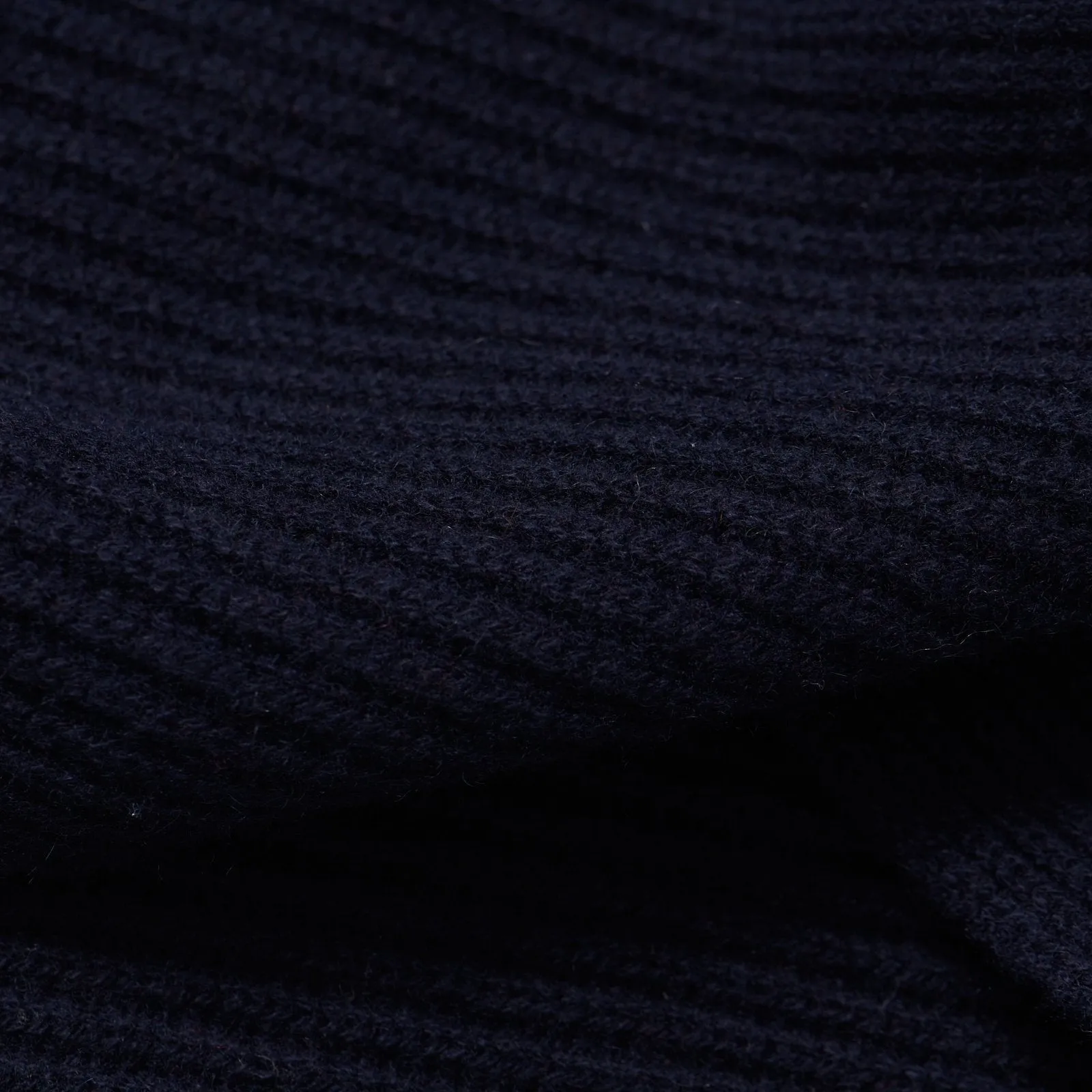 Signature Cashmere Ribbed Scarf