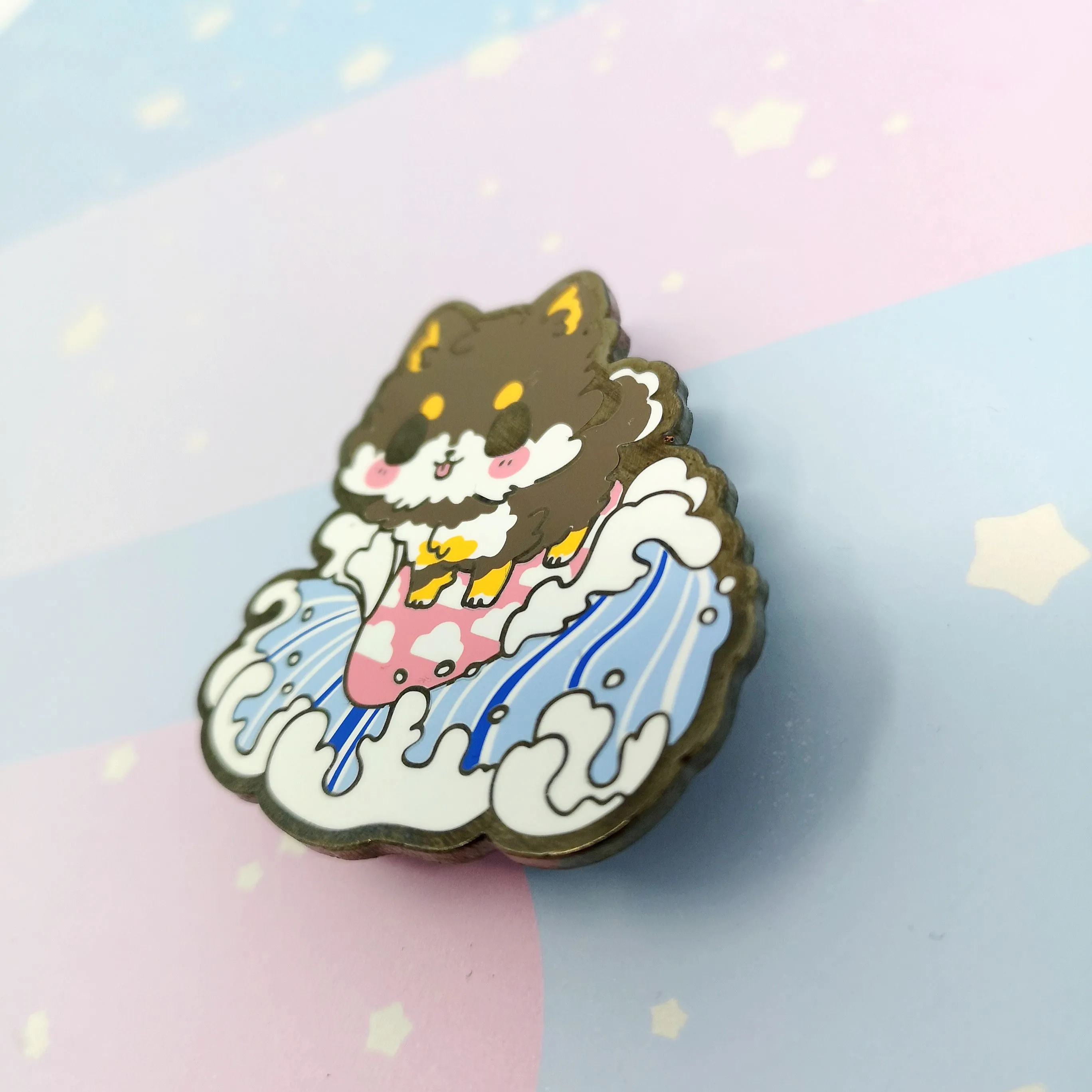 Surfin' Pupper - Hard Enamel Pin