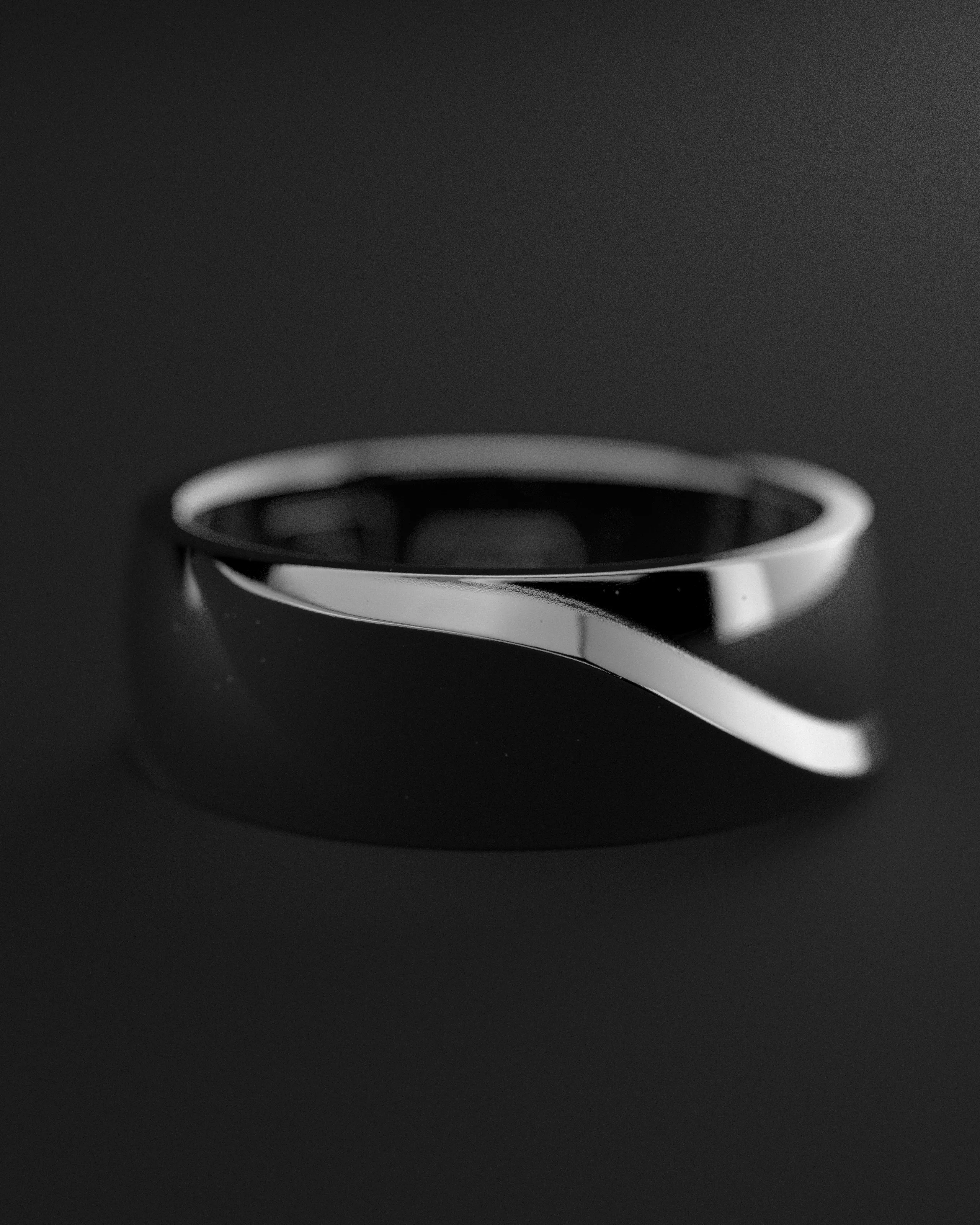 Waves Ring